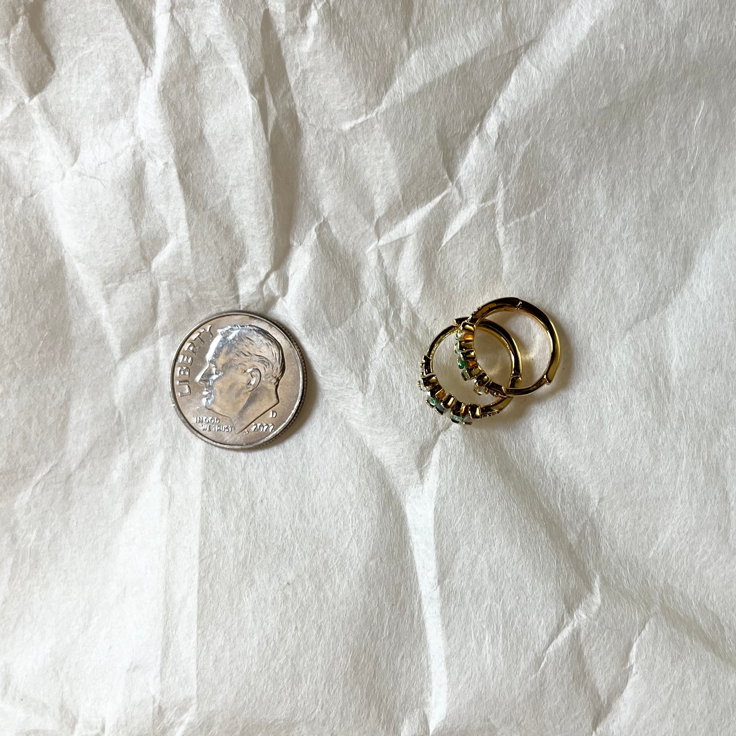 Bezel huggie earring