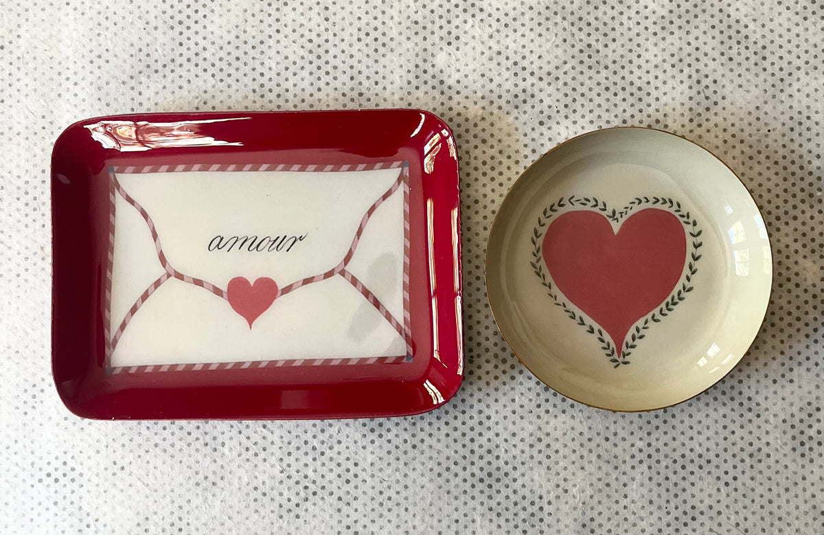Heart tray enamel