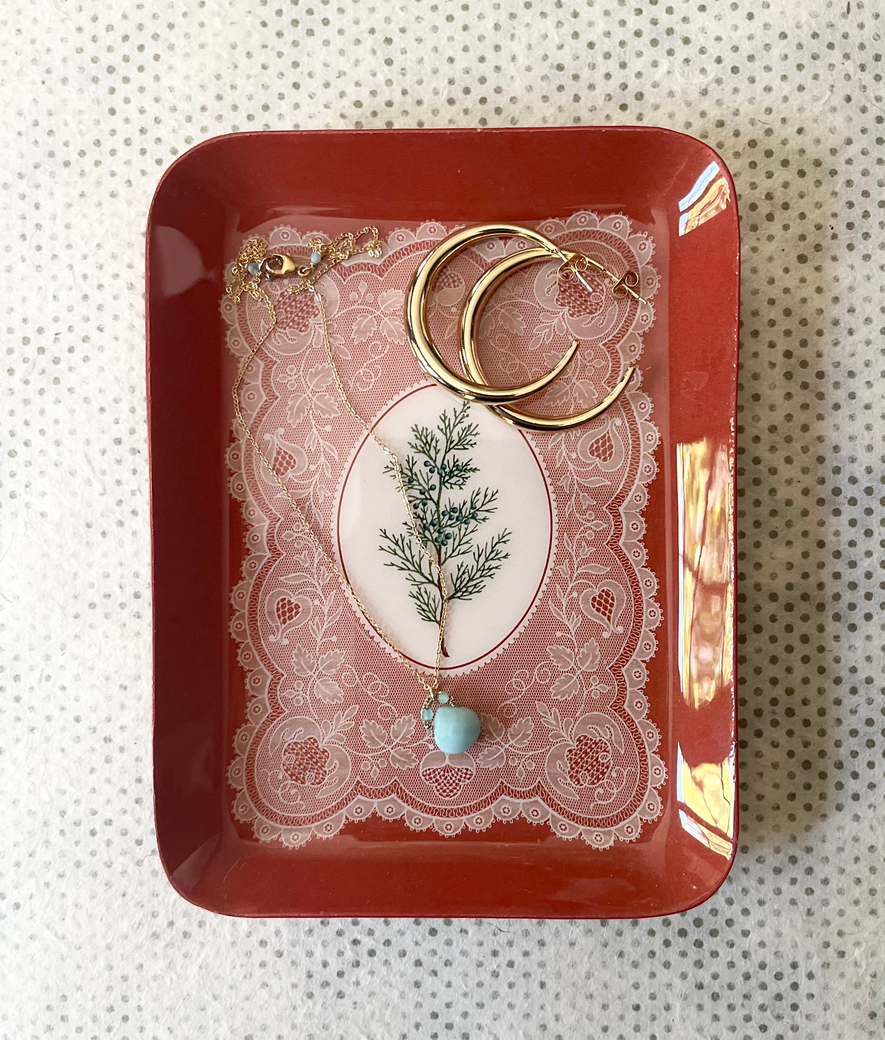 Juniper lace tray