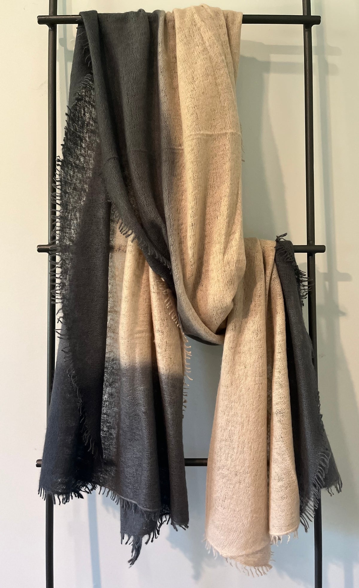 Felted cashmere scarf.      Camel & Grey