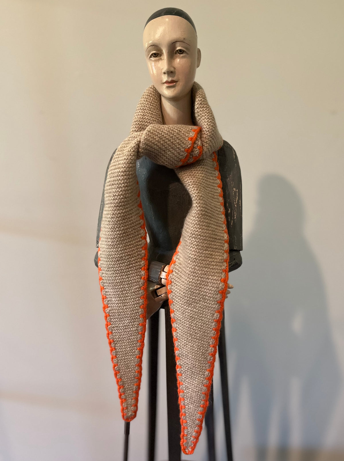 Cashmere Triangle neck scarf.