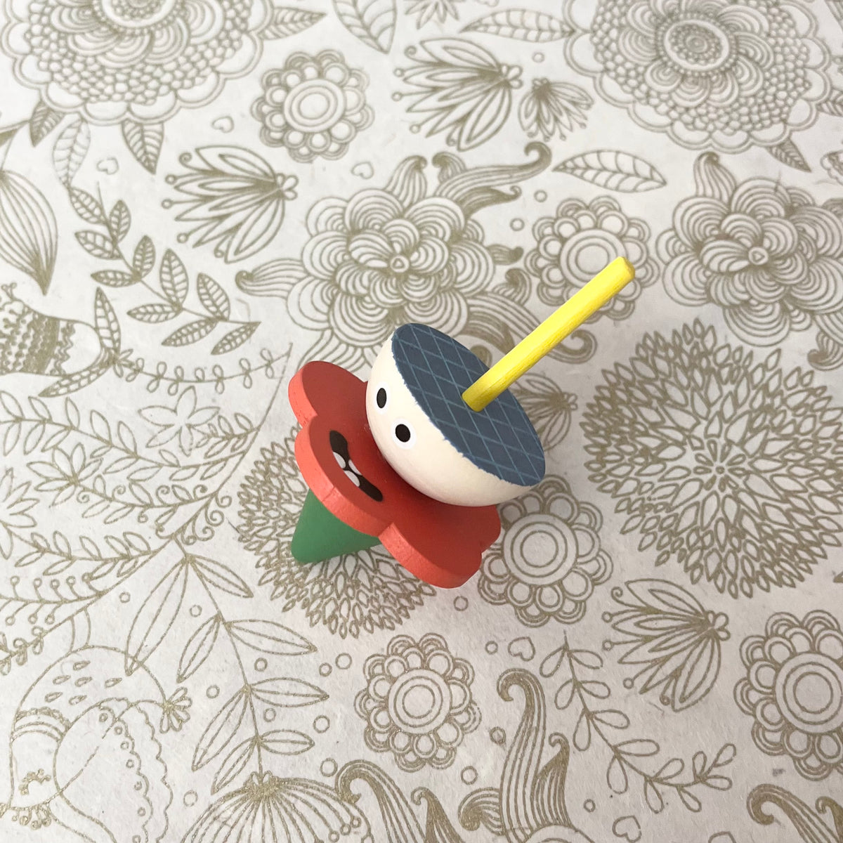 Dizzy monster spinning tops