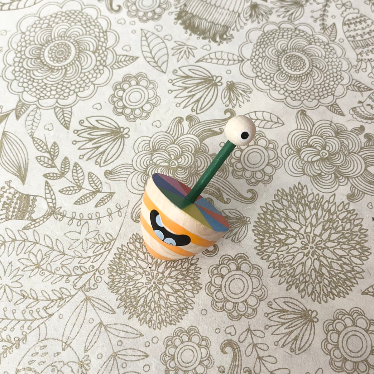 Dizzy monster spinning tops