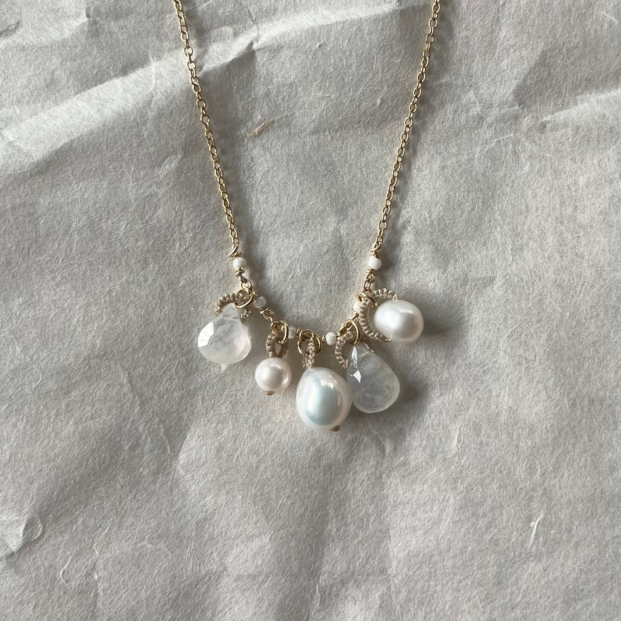 cultured freshwater pearls and moonstone  Necklace