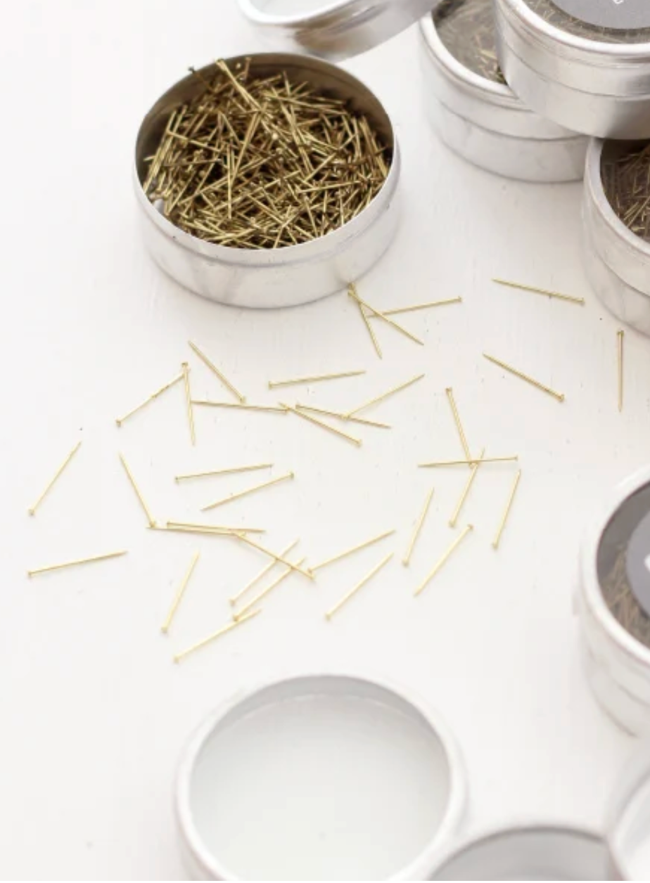 Gold sewing pins